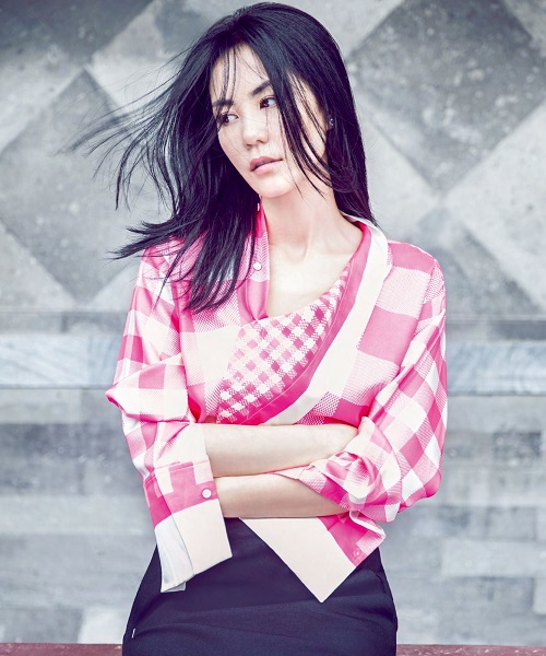 1582170789119598.jpg 王菲1.jpg