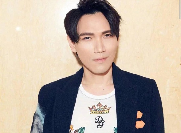 杨宗纬代言费报价 杨宗纬代言费报价